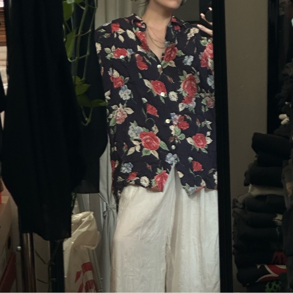 Vintage button up - Picture 6 of 6